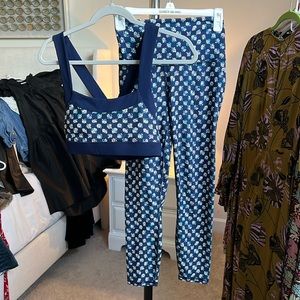 Fabletics Workout Set